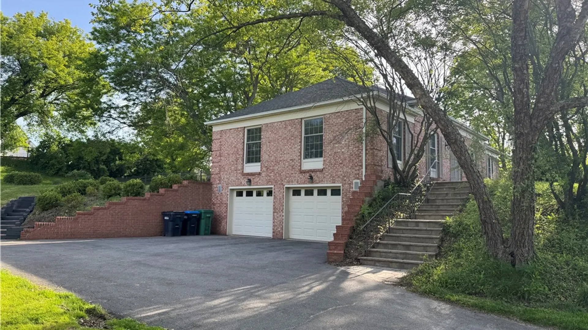 Property at 36 Locke Drive, Pittsford, NY 14534 4