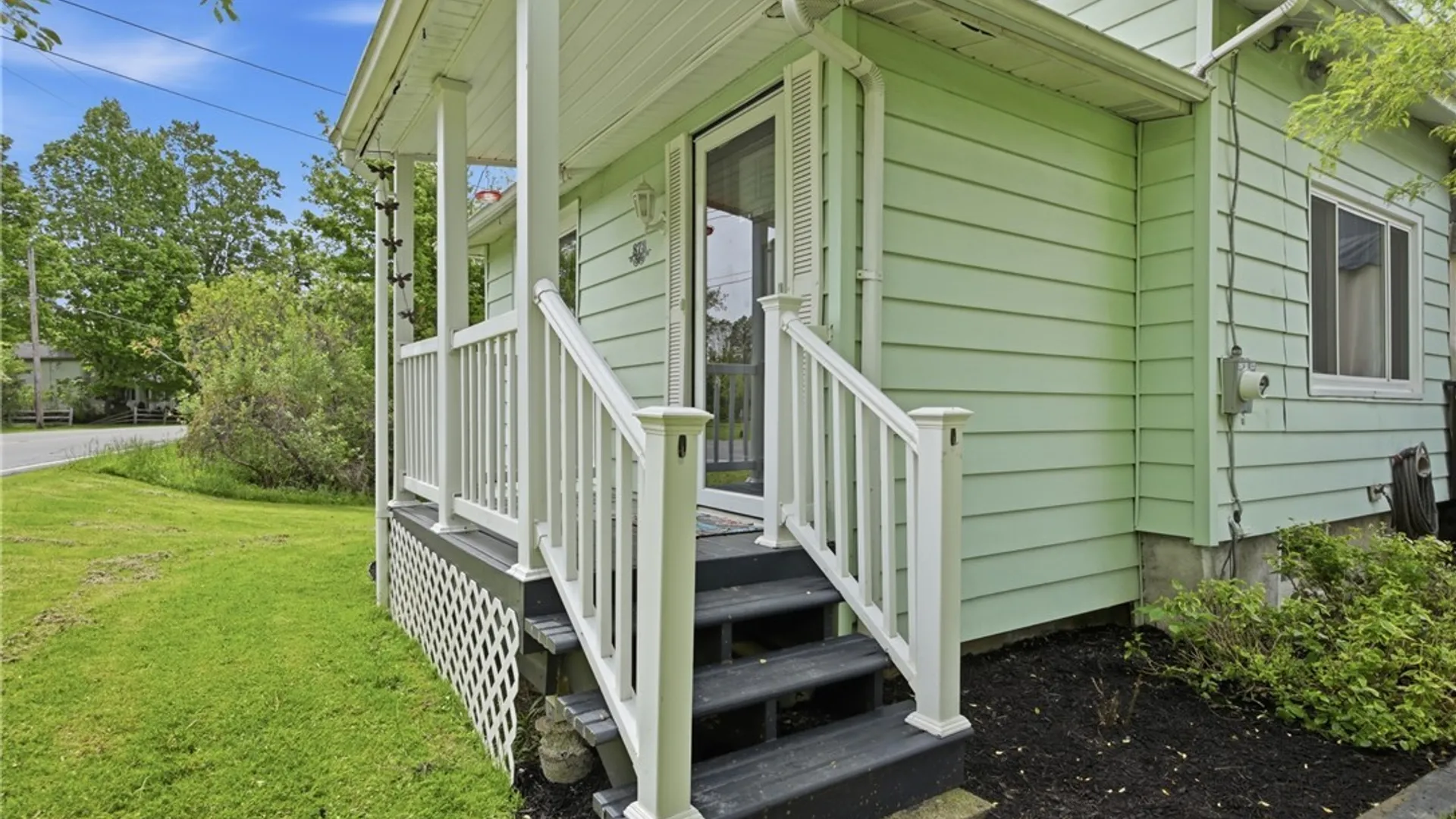 Property at 873 Grover Road, Aurora, NY 14052 4