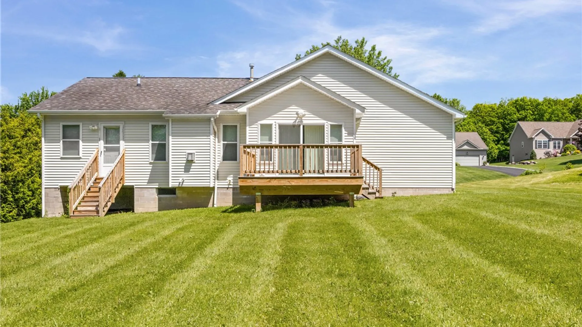 Property at 2062 Johnny Lane, Walworth, NY 14568 35