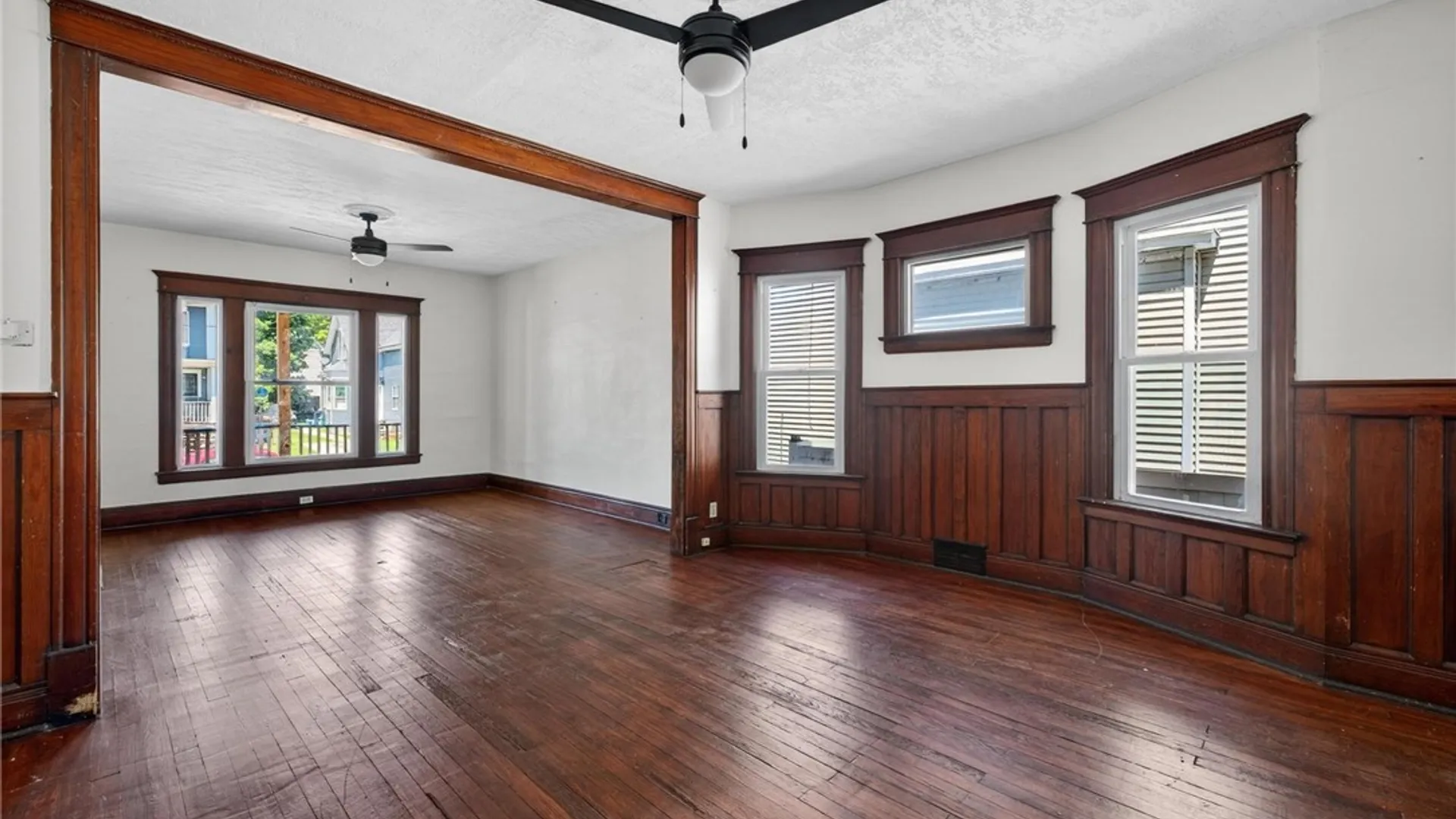 Property at 19 Ryan Street, Buffalo, NY 14210 9