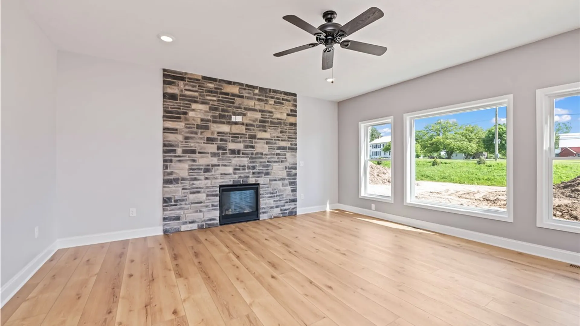 Property at 15 Via Angelo Custode, Parma, NY 14468 7