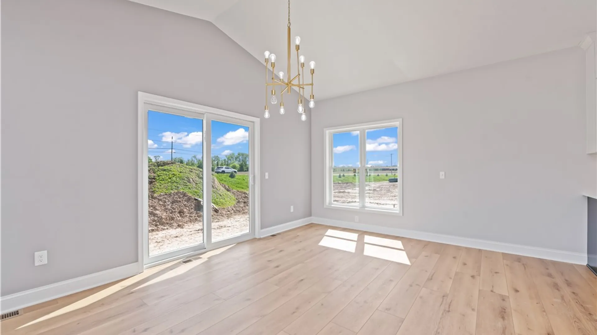 Property at 15 Via Angelo Custode, Parma, NY 14468 9