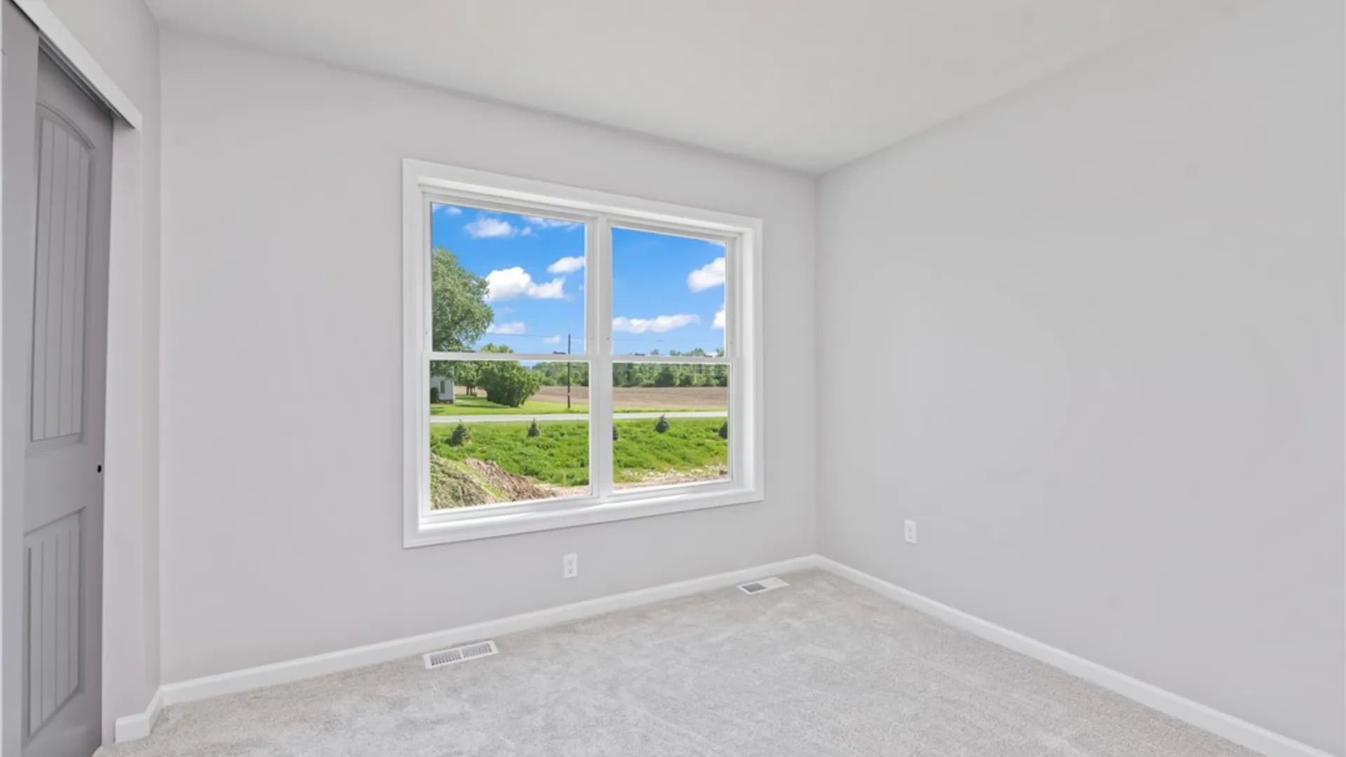 Property at 15 Via Angelo Custode, Parma, NY 14468 27