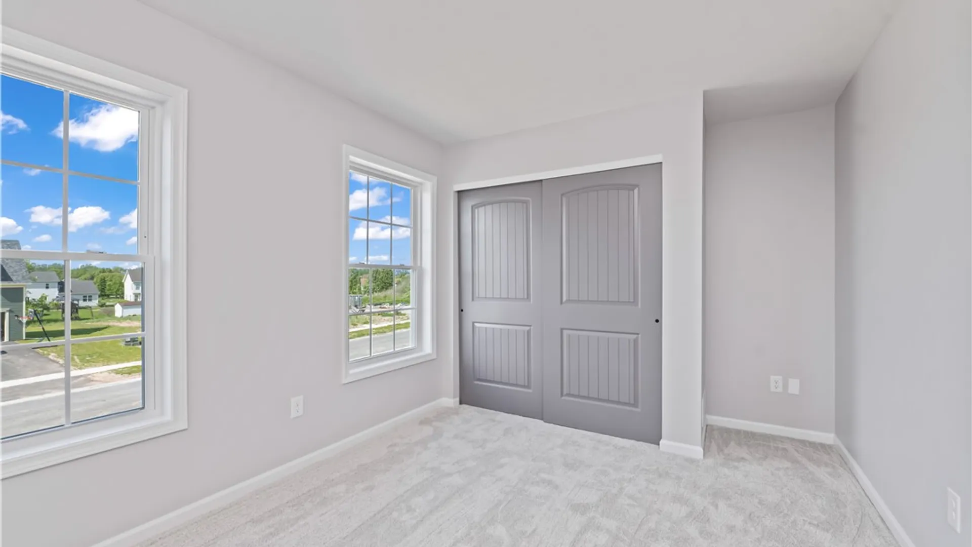 Property at 15 Via Angelo Custode, Parma, NY 14468 29