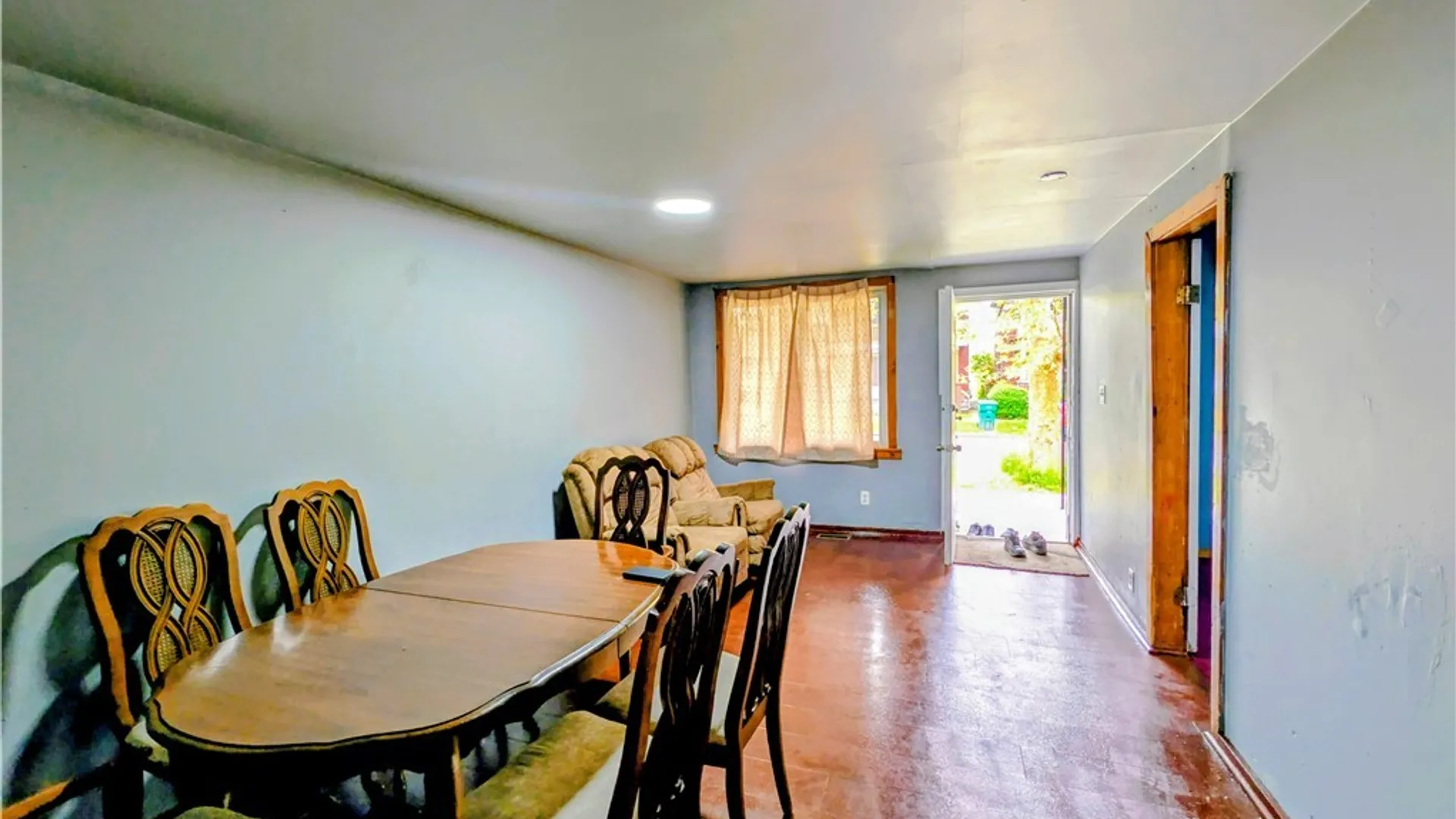 Property at 1926 Welch Avenue, Niagara Falls, NY 14303 6