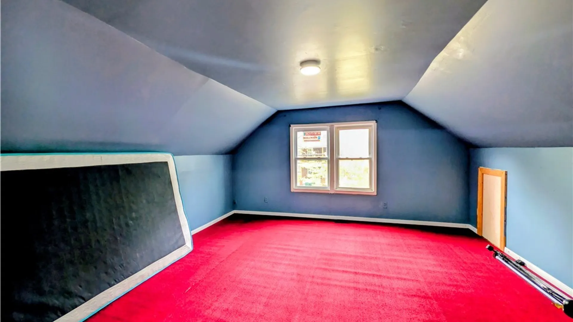 Property at 1926 Welch Avenue, Niagara Falls, NY 14303 9