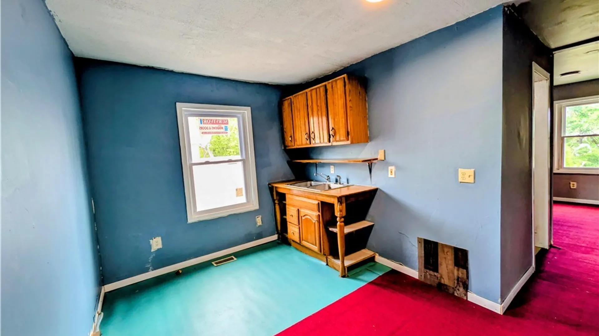 Property at 1926 Welch Avenue, Niagara Falls, NY 14303 5