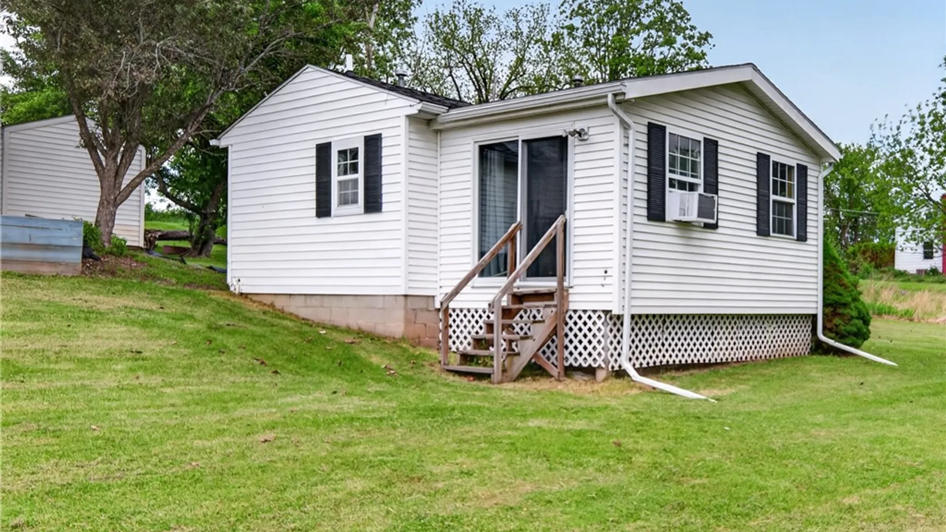 Property at 2789 Garden Street, Lima, NY 14414 41
