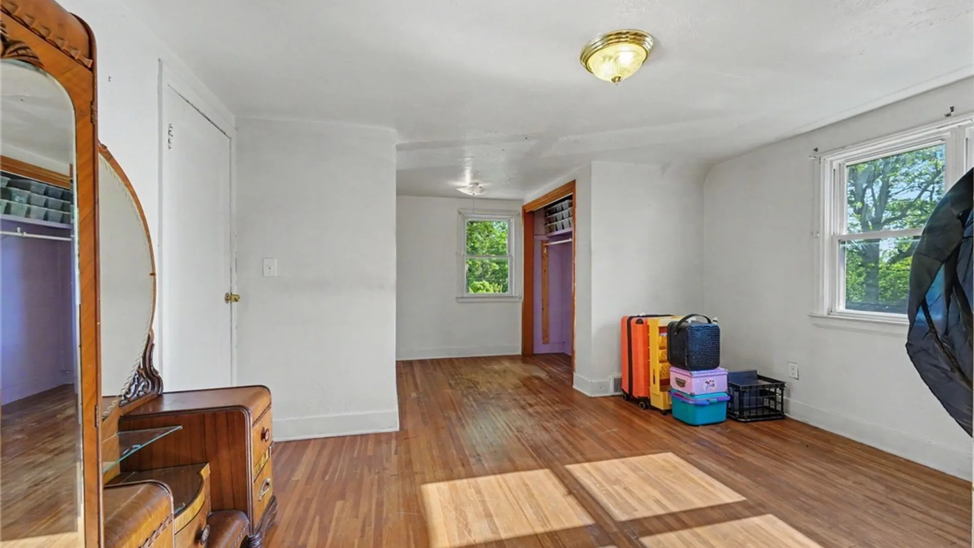 Property at 70 Orchard Avenue, Hamburg, NY 14219 22