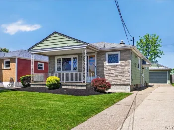 Property at 2918 Seneca Avenue, Niagara Falls, NY 14305
