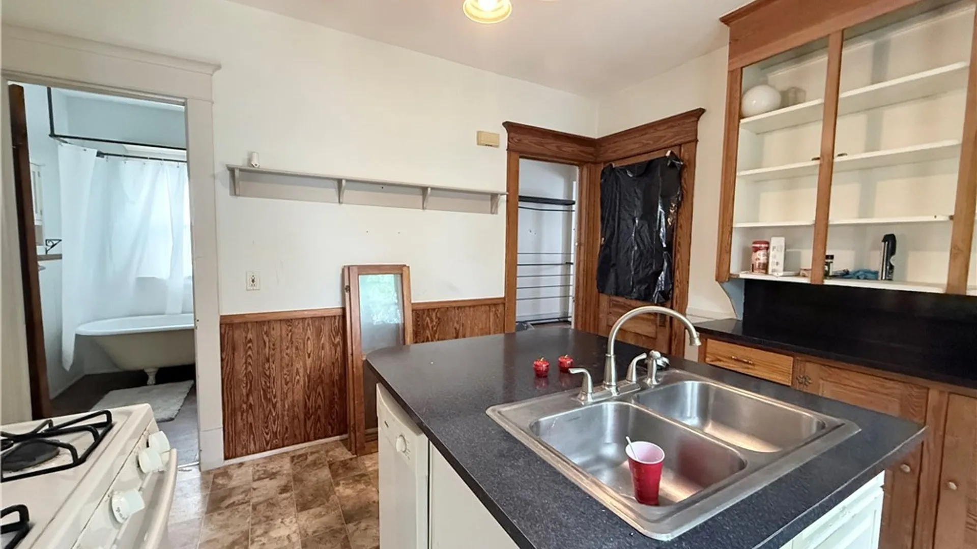 Property at 467 East Street, Buffalo, NY 14207 9