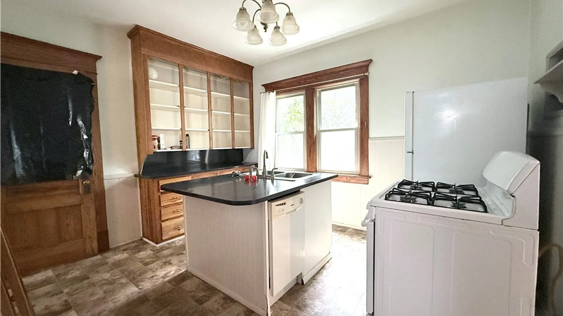 Property at 467 East Street, Buffalo, NY 14207 8