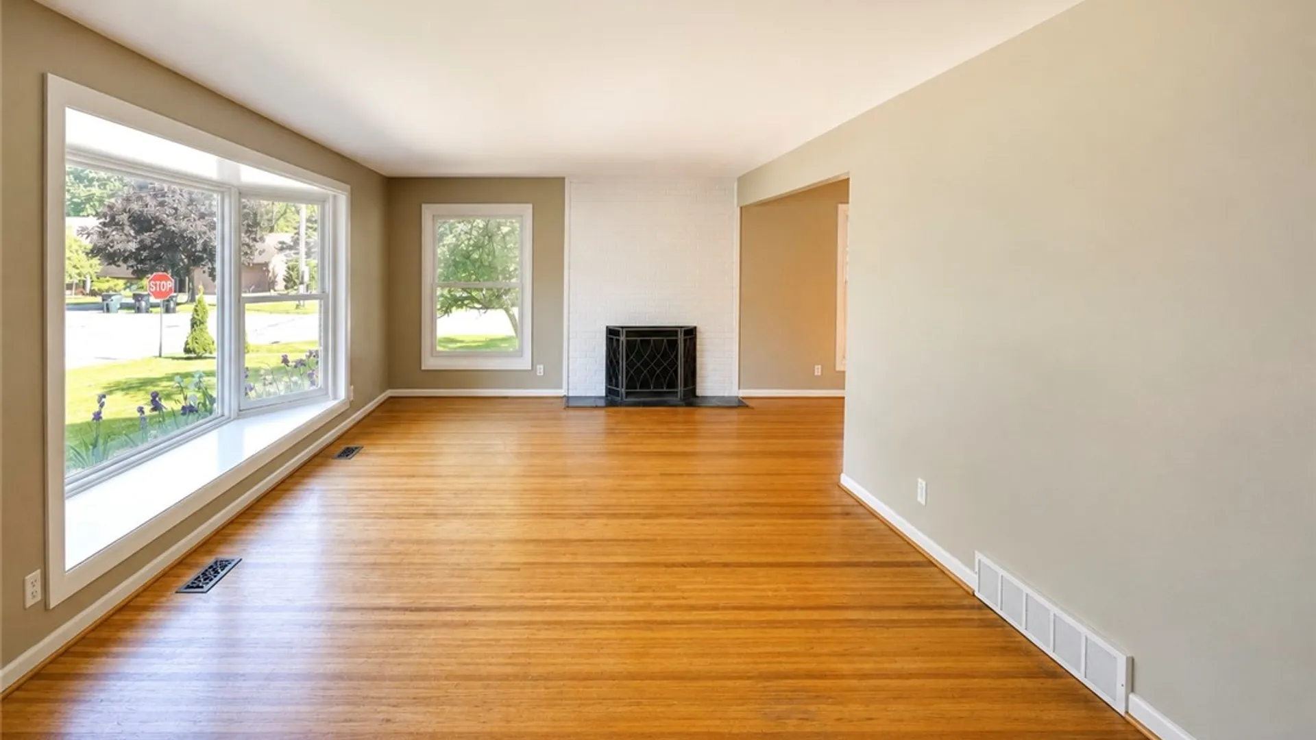 Property at 10 Blossom Circle, Brighton, NY 14610 6