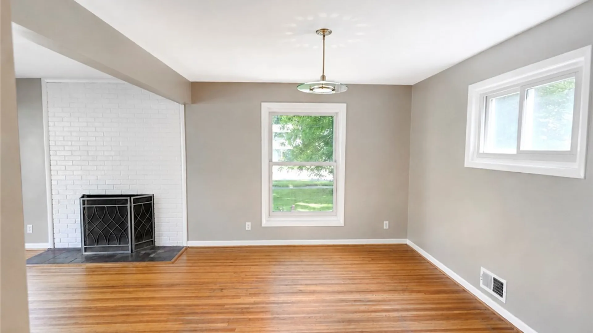 Property at 10 Blossom Circle, Brighton, NY 14610 8