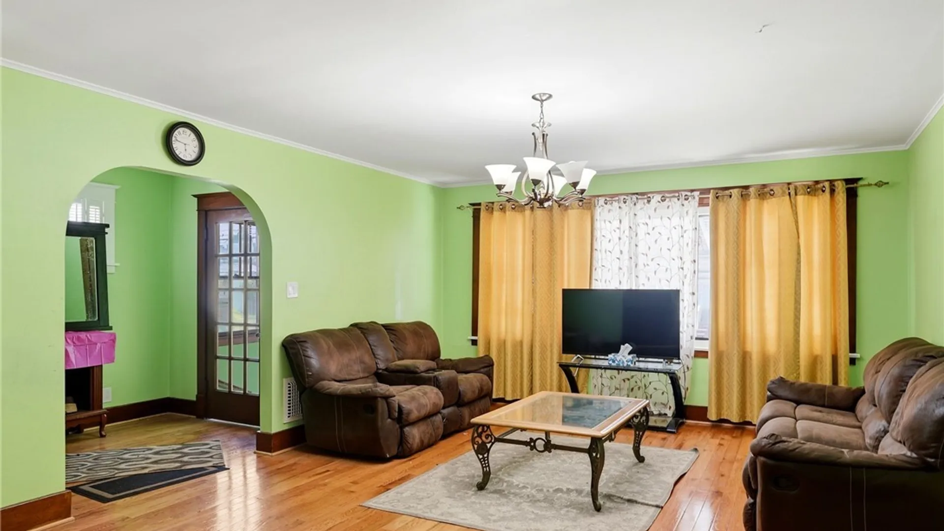 Property at 434 Highgate Avenue, Buffalo, NY 14215 5