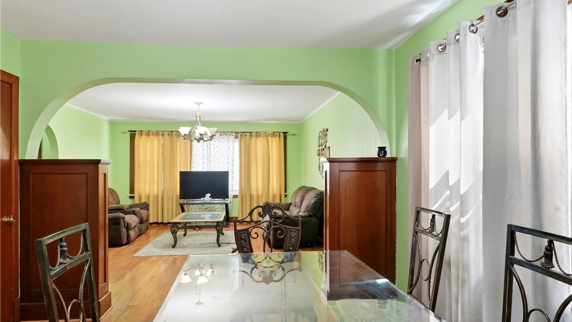 Property at 434 Highgate Avenue, Buffalo, NY 14215 13