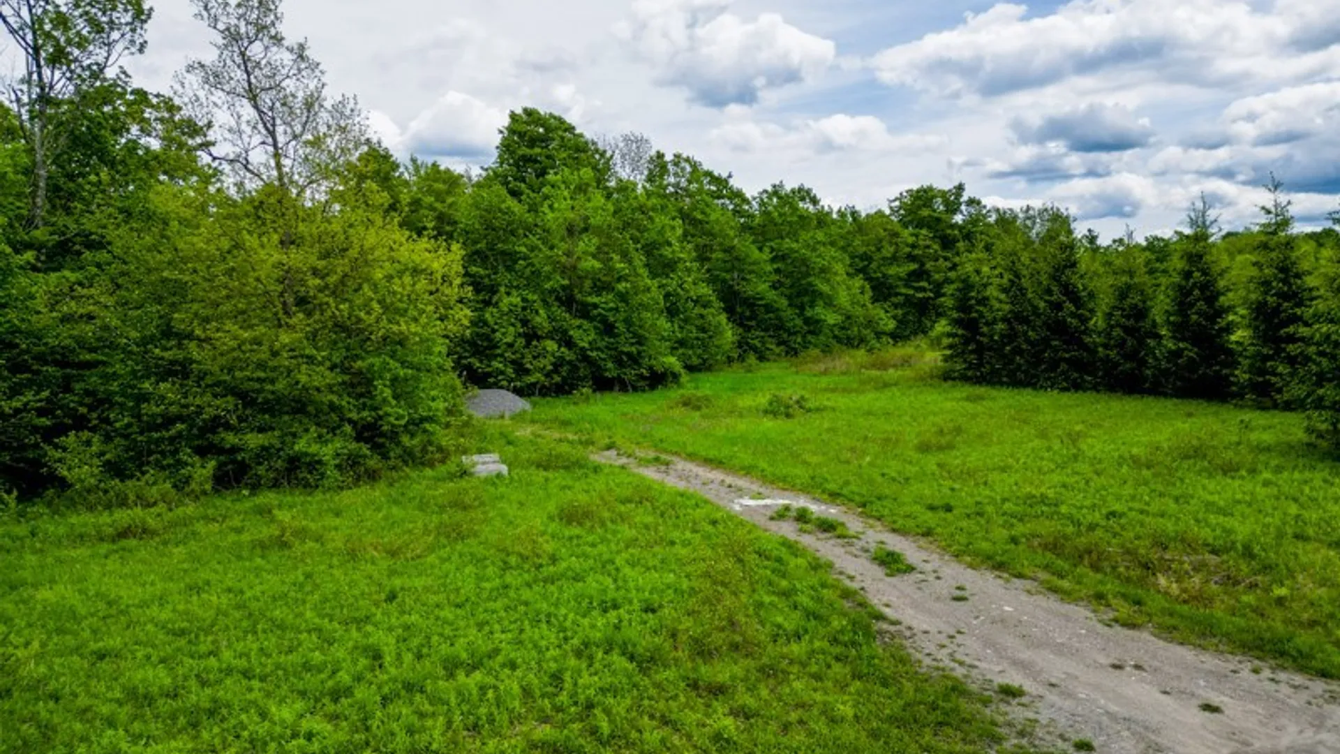 Property at 1180 Hawthorne rd, Schuyler, NY 13340 5