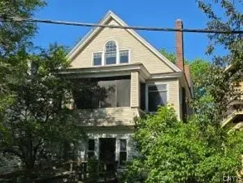 Property at 830-32 South Avenue, Syracuse, NY 13207