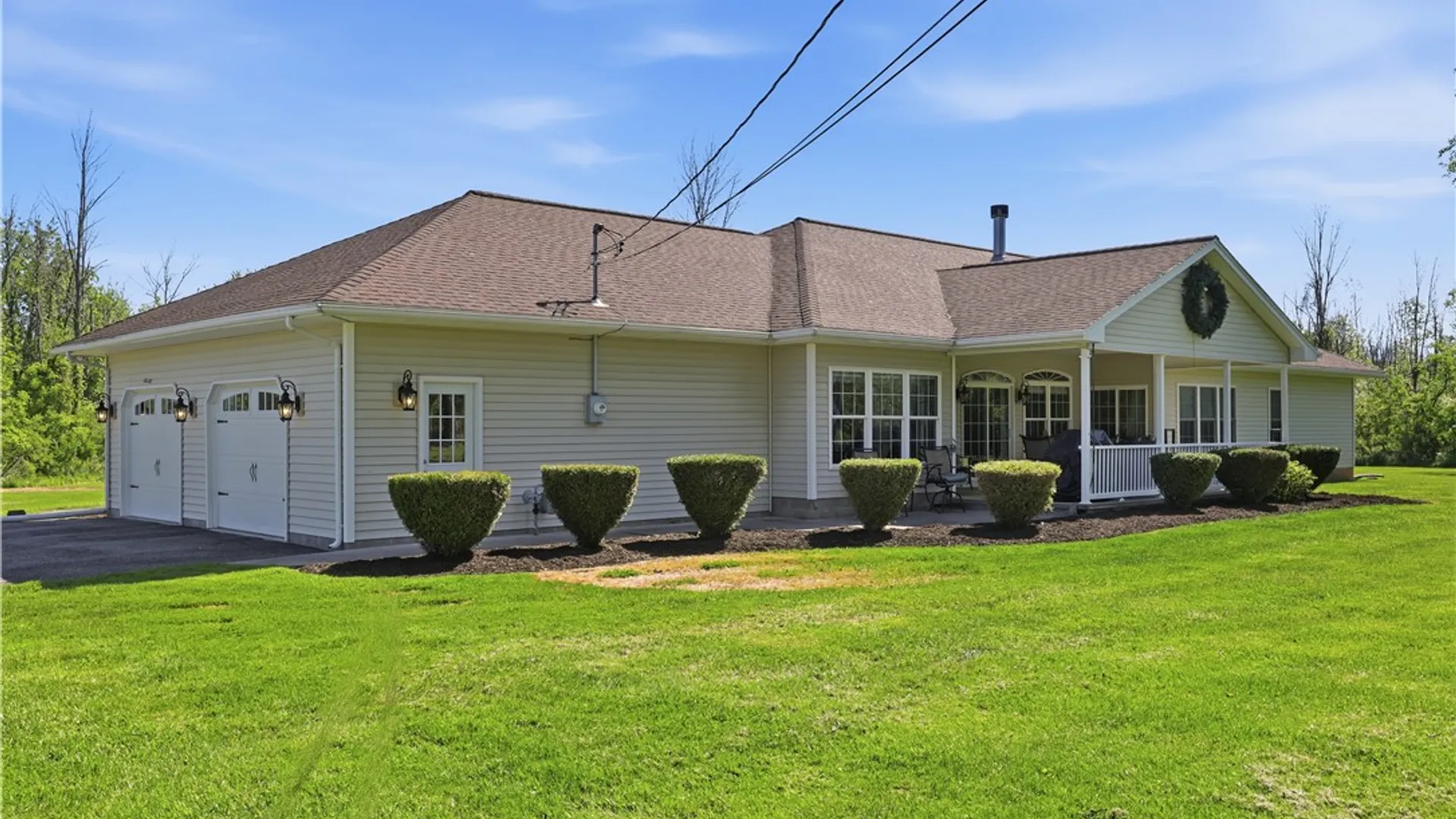 Property at 164 Payne Beach Road, Greece, NY 14468 4