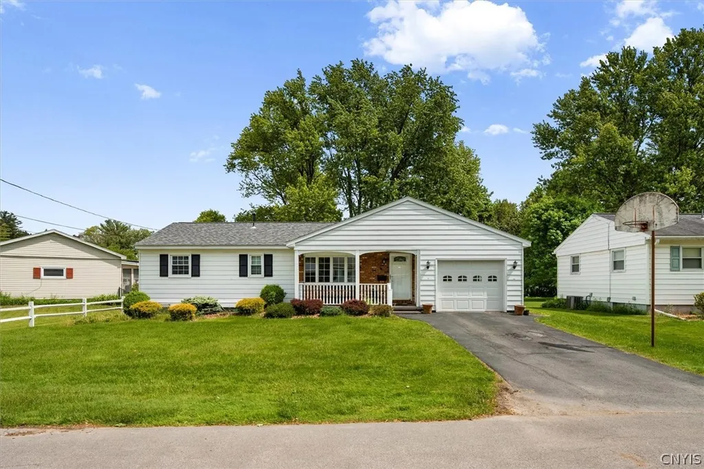 Property at 8 Perimeter Road, Whitestown, NY 13492