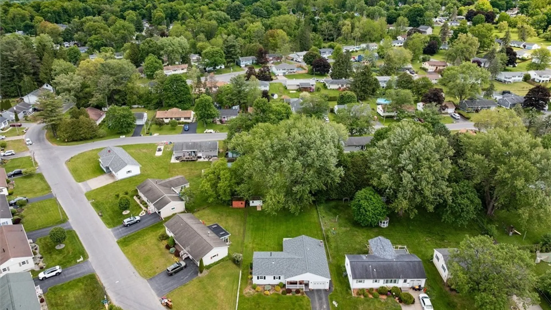 Property at 8 Perimeter Road, Whitestown, NY 13492 30