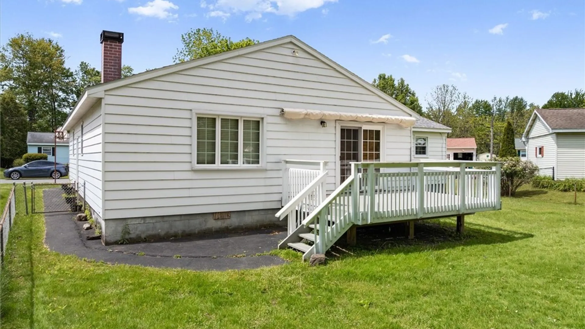 Property at 8 Perimeter Road, Whitestown, NY 13492 33