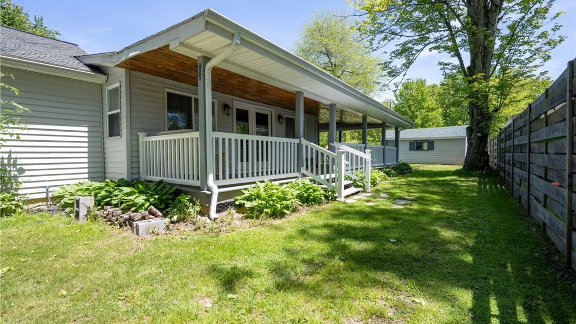 Property at 38 Wide Beach Road, Brant, NY 14081 31