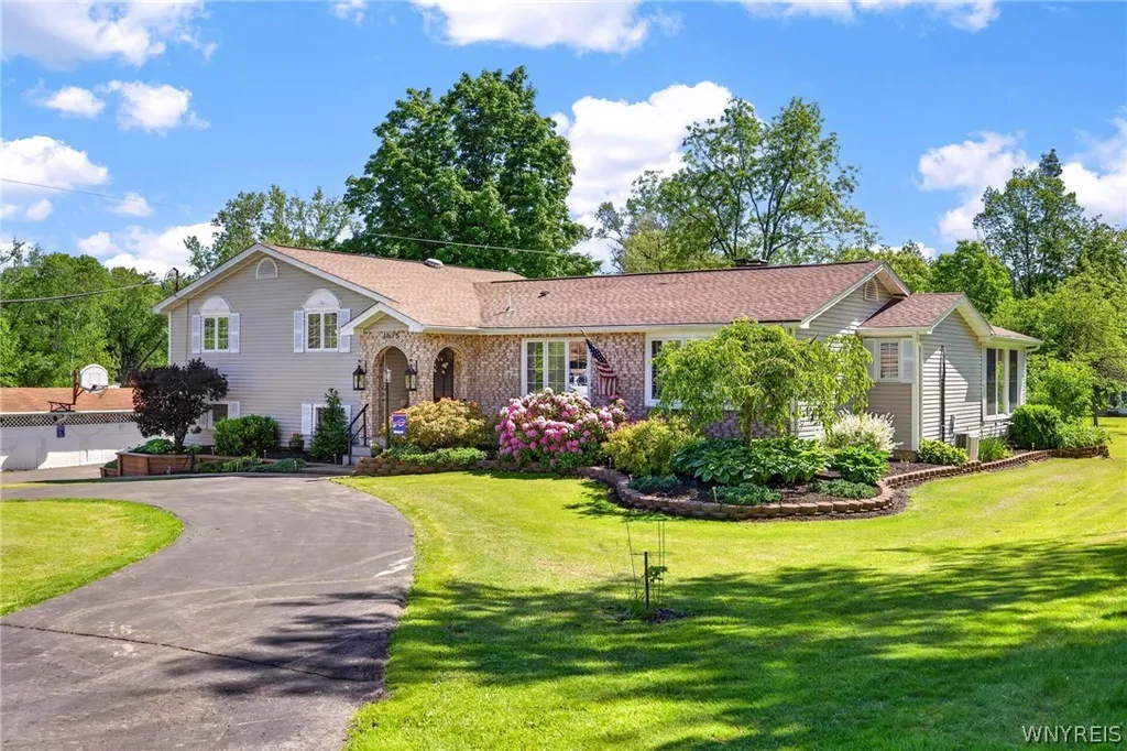 Property at 7675 Charles Drive, Boston, NY 14075