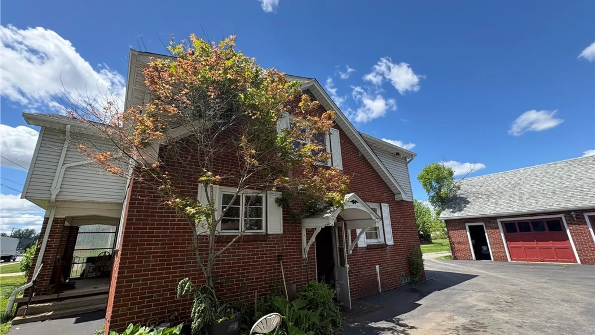 Property at 3840 Broadway Street, Cheektowaga, NY 14227 4