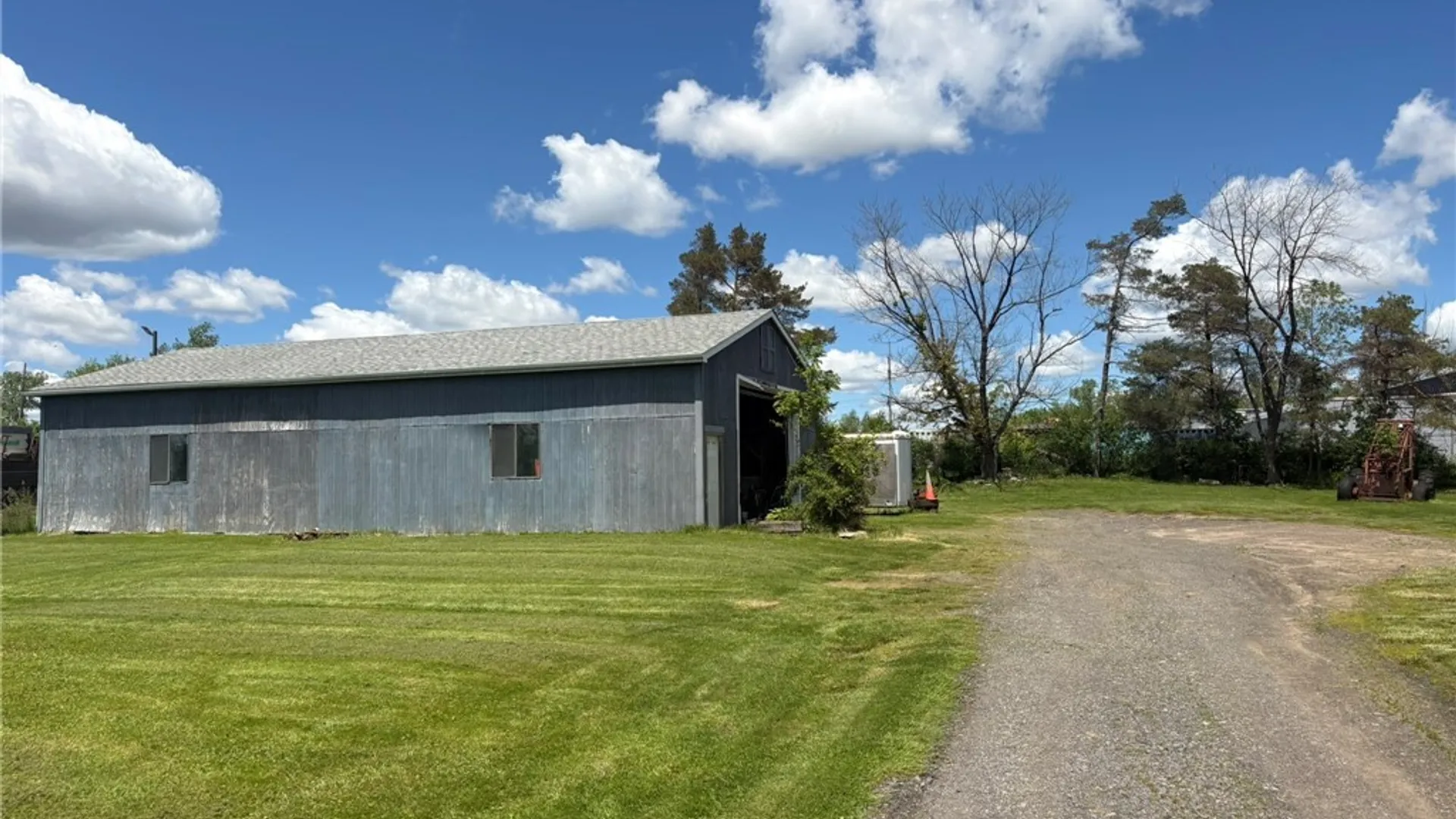 Property at 3840 Broadway Street, Cheektowaga, NY 14227 11