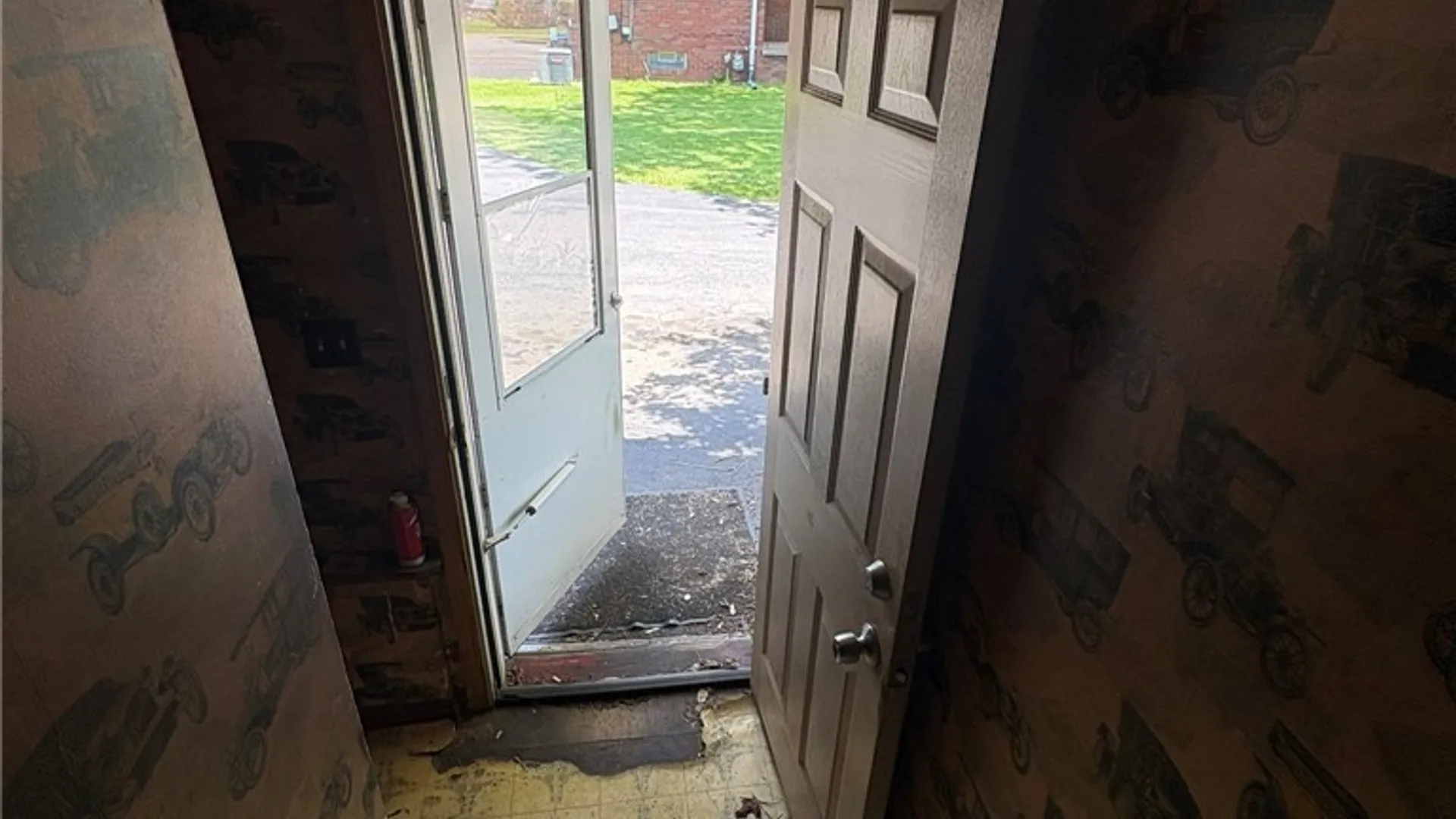 Property at 3840 Broadway Street, Cheektowaga, NY 14227 43