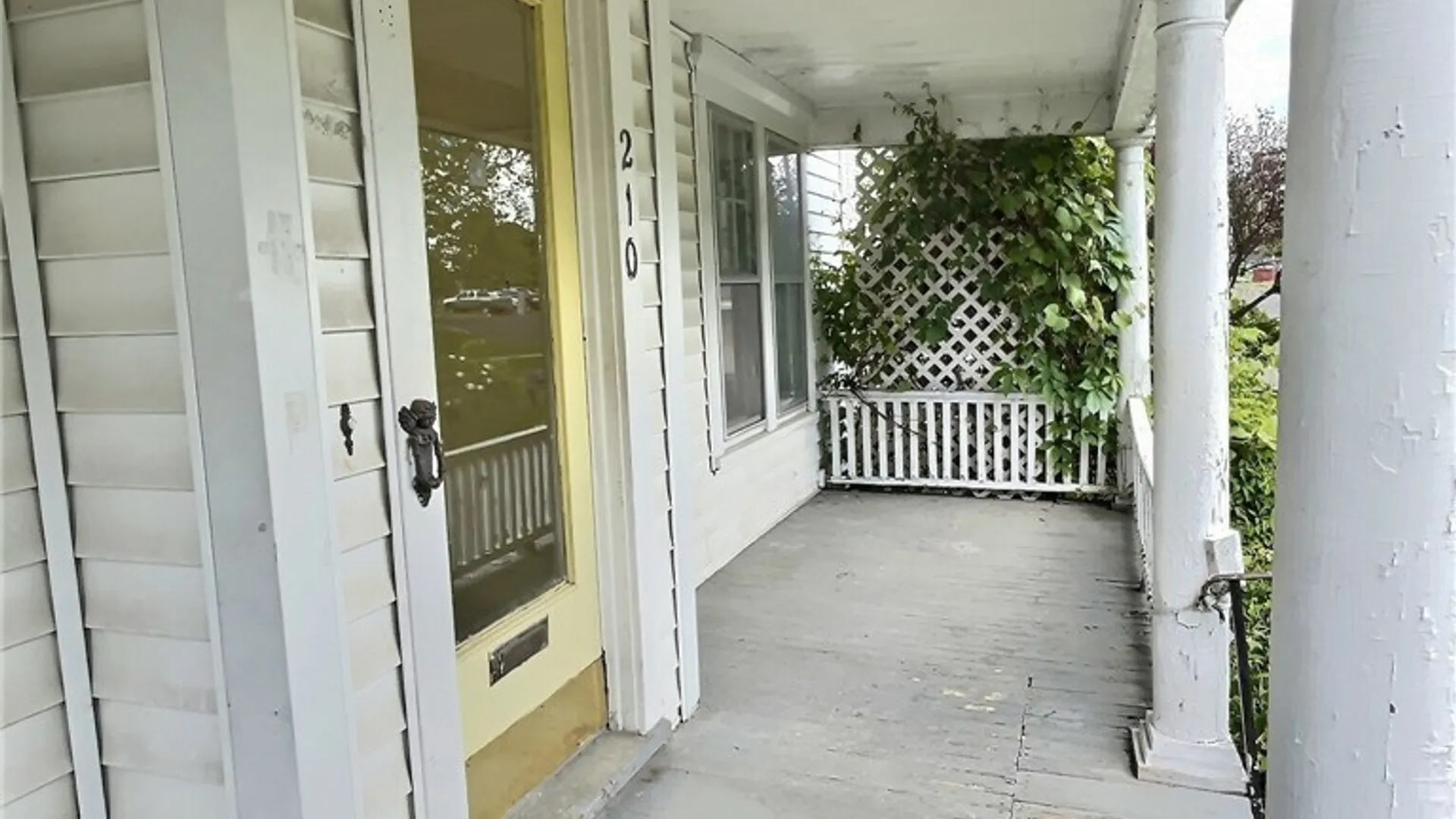 Property at 210 Grant Avenue, Syracuse, NY 13207 5