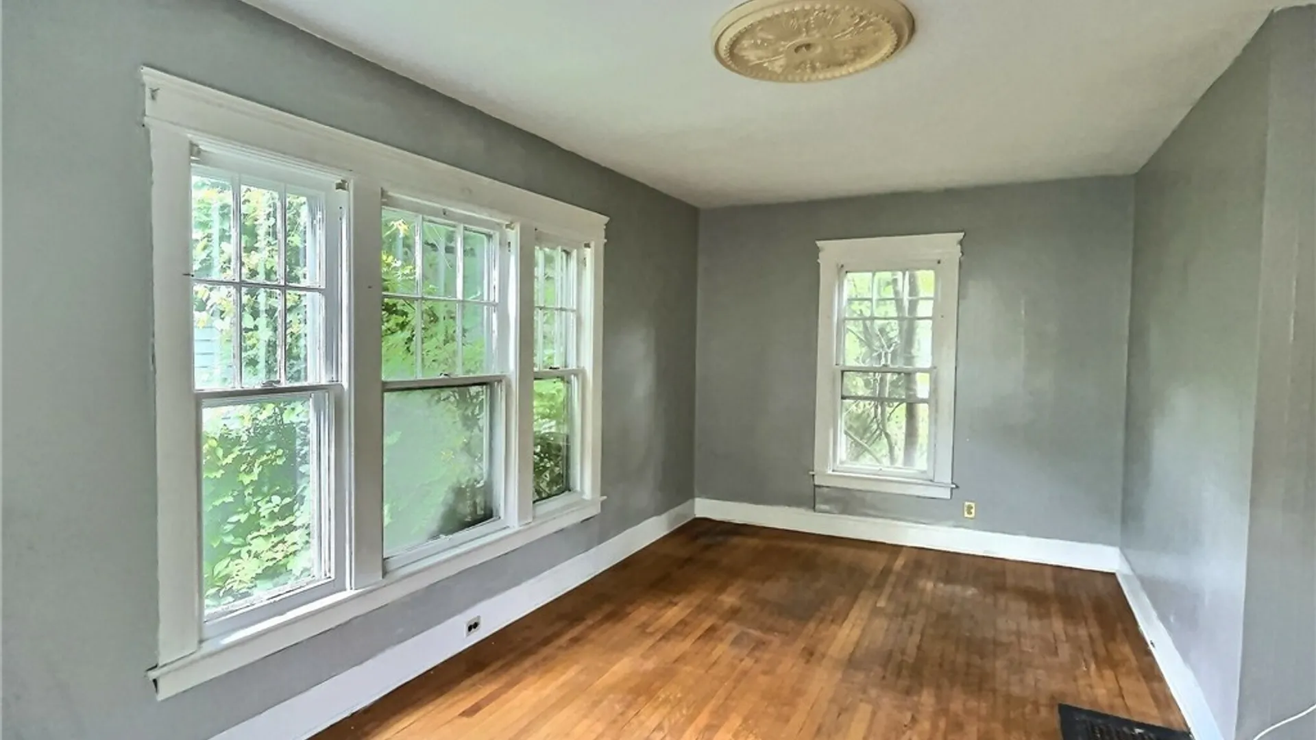 Property at 210 Grant Avenue, Syracuse, NY 13207 15