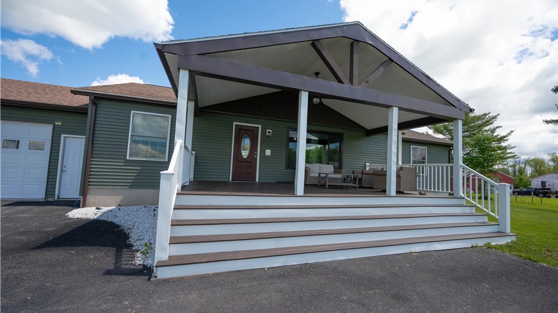 Property at 6517 Lowell Road, Westmoreland, NY 13440 4