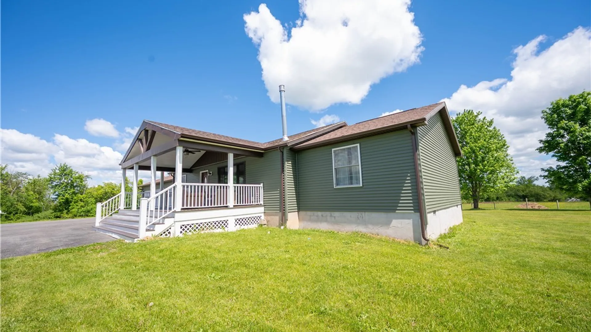 Property at 6517 Lowell Road, Westmoreland, NY 13440 5