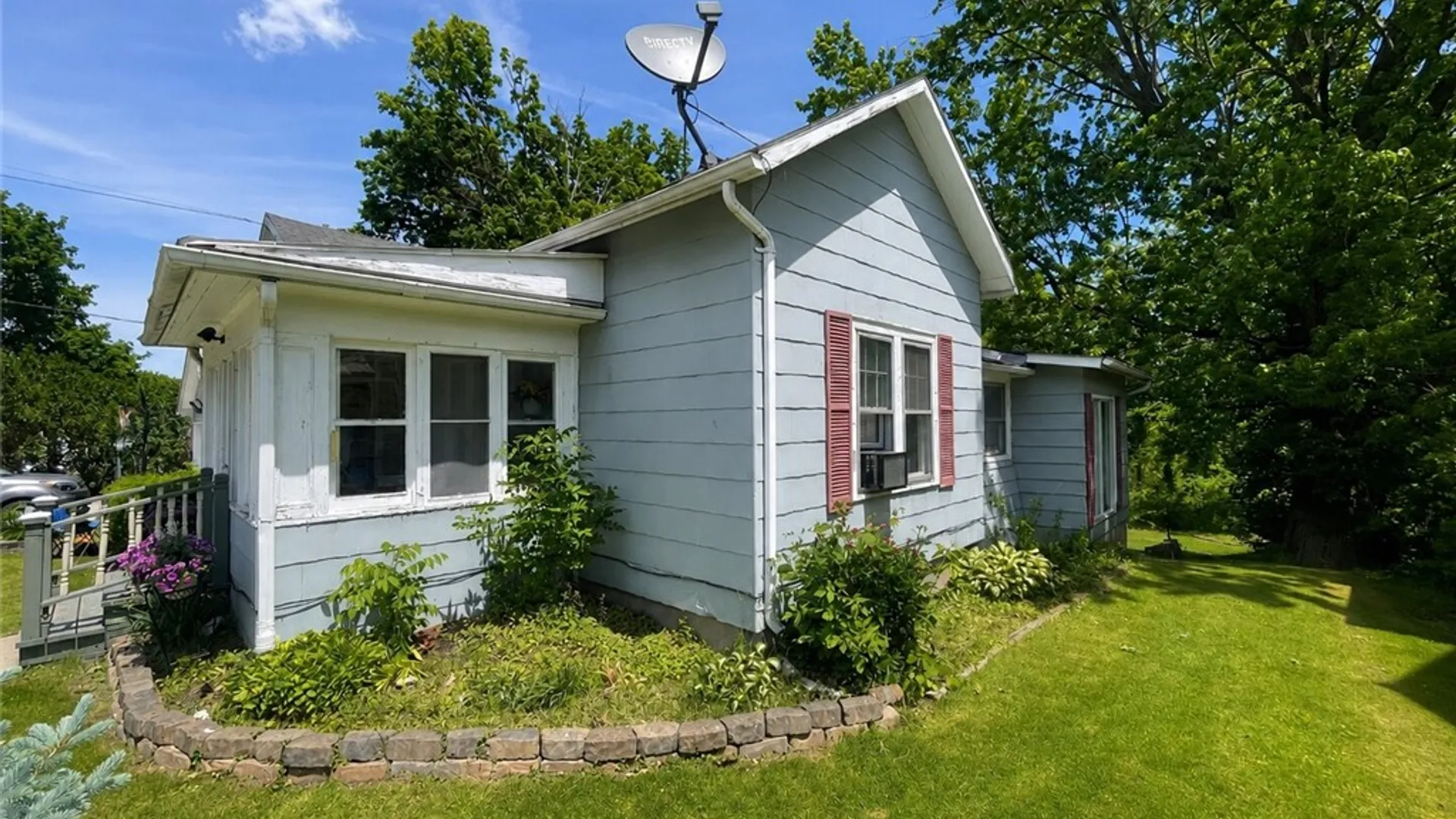 Property at 14 Center Street, Manchester, NY 14504 33