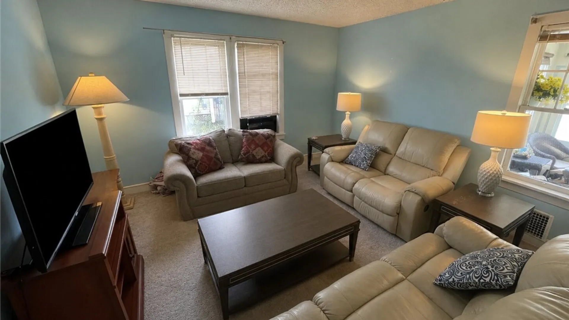 Property at 14 Center Street, Manchester, NY 14504 6