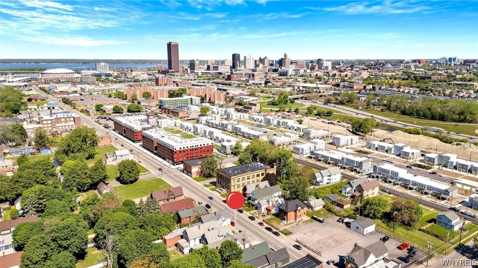 Property at 553 S Park Avenue, Buffalo, NY 14204 7