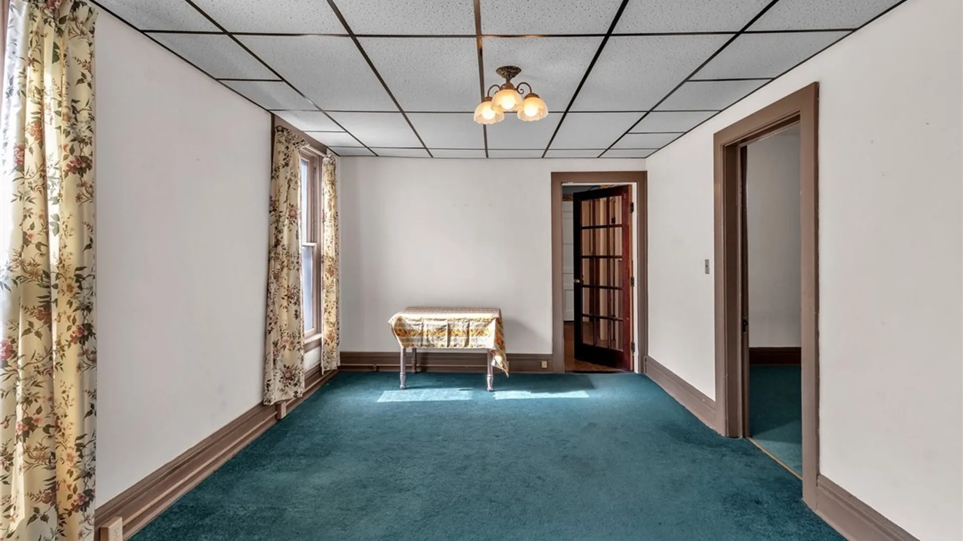 Property at 553 S Park Avenue, Buffalo, NY 14204 29