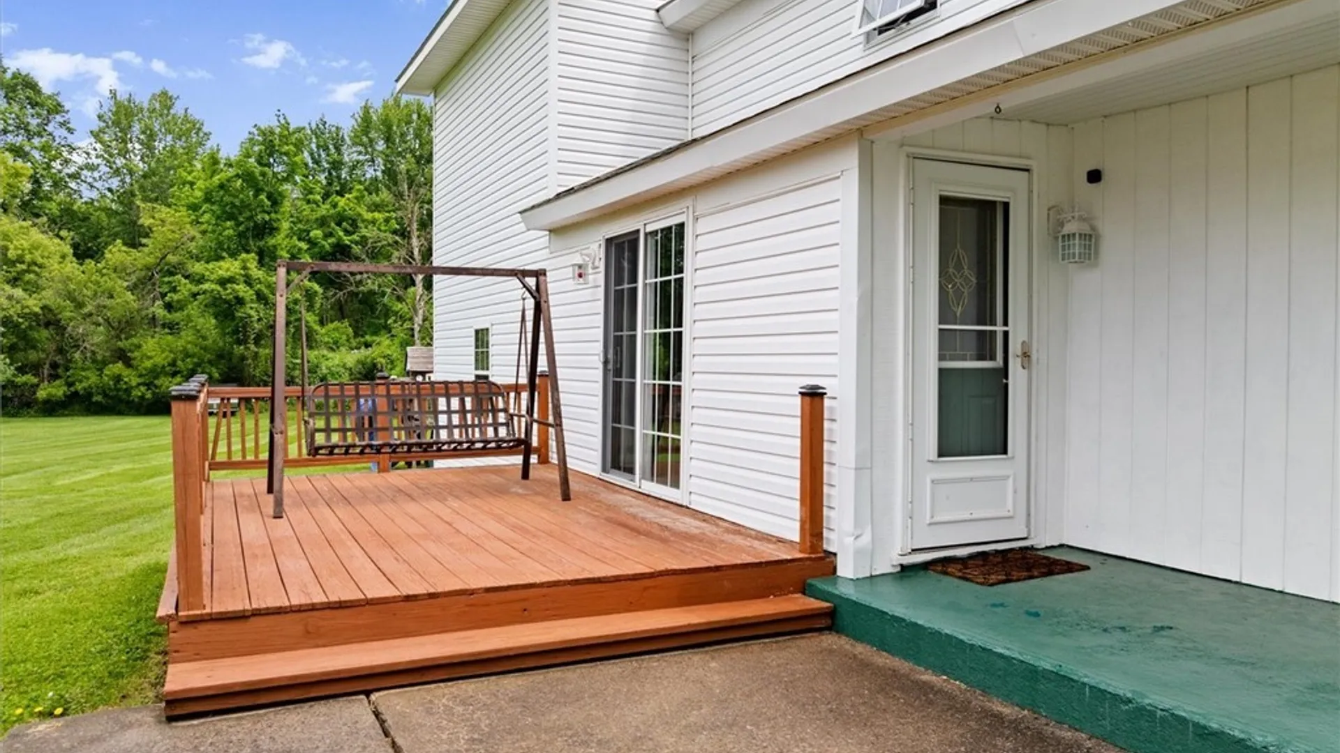 Property at 123 Seneca Avenue, Vernon, NY 13421 6