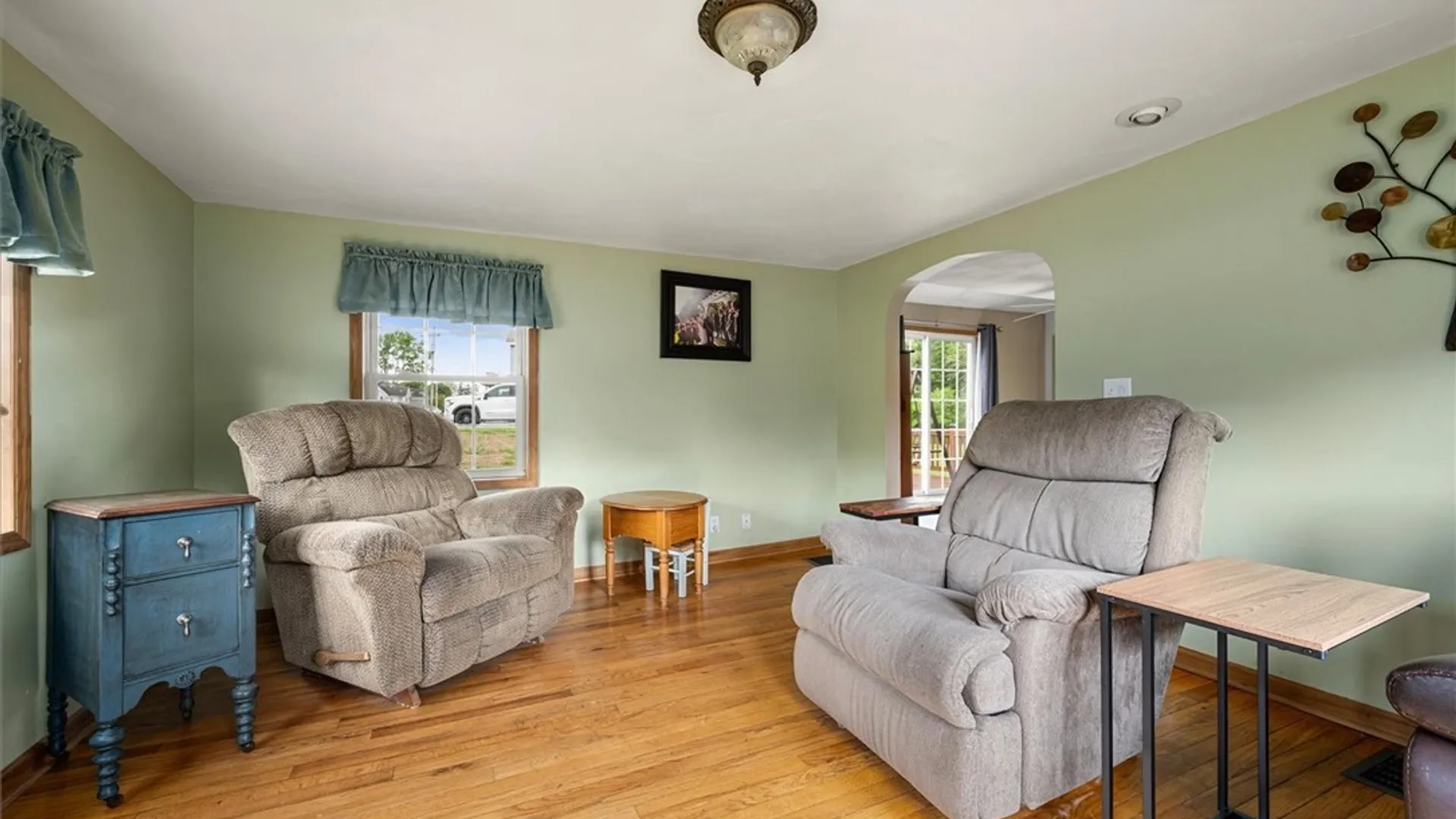 Property at 123 Seneca Avenue, Vernon, NY 13421 21