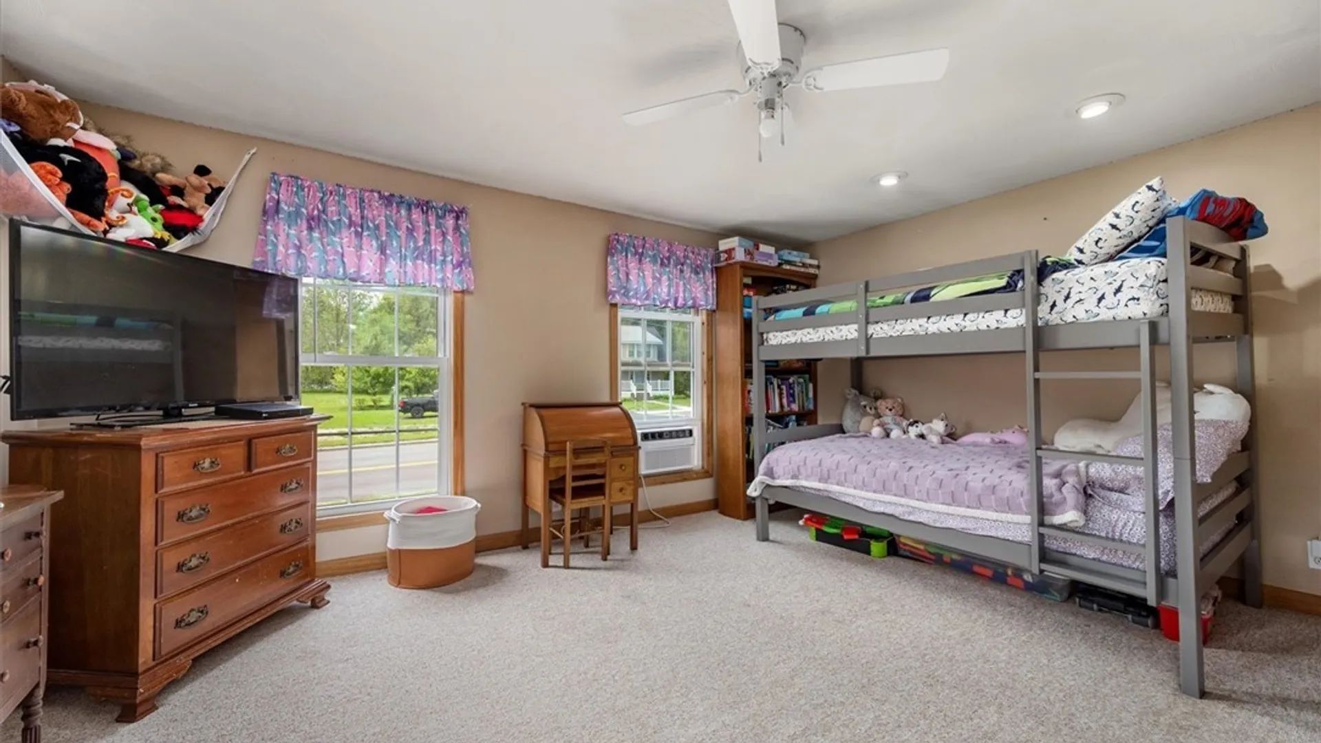 Property at 123 Seneca Avenue, Vernon, NY 13421 36