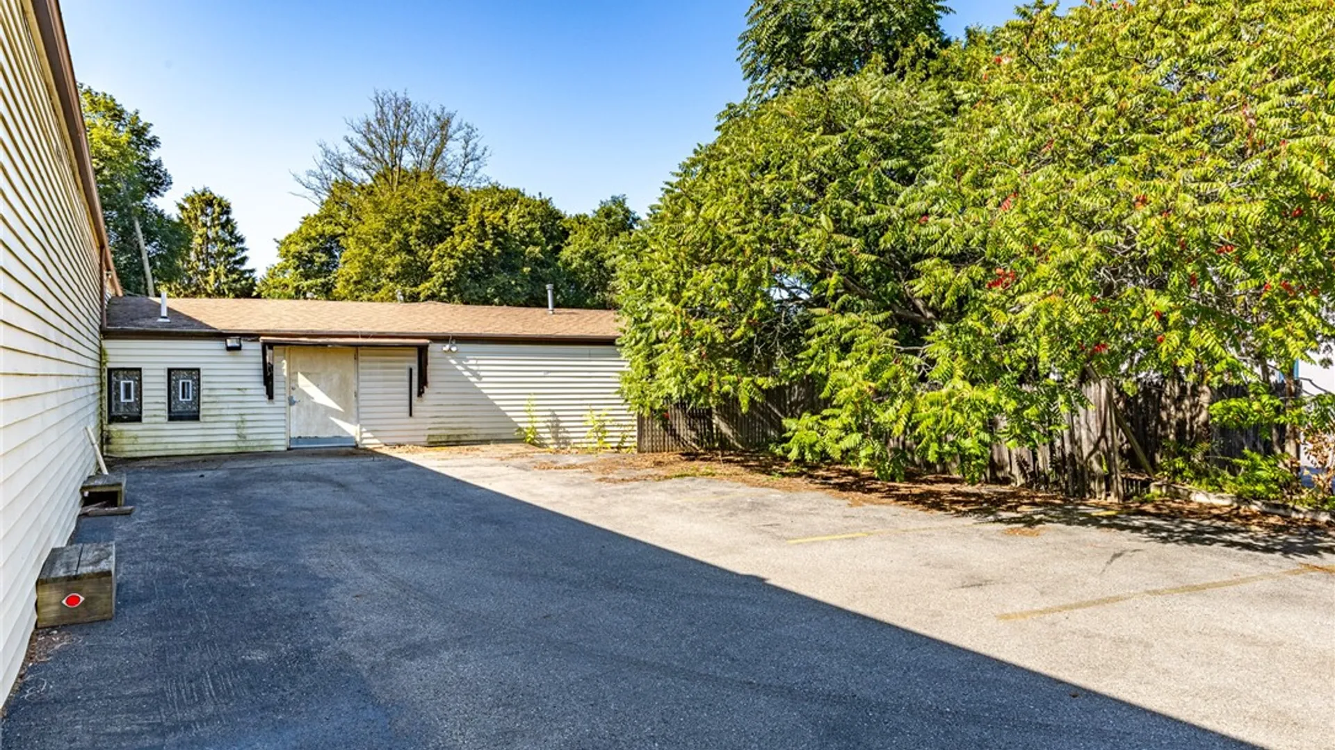 Property at 2195 Monroe Avenue, Brighton, NY 14618 5