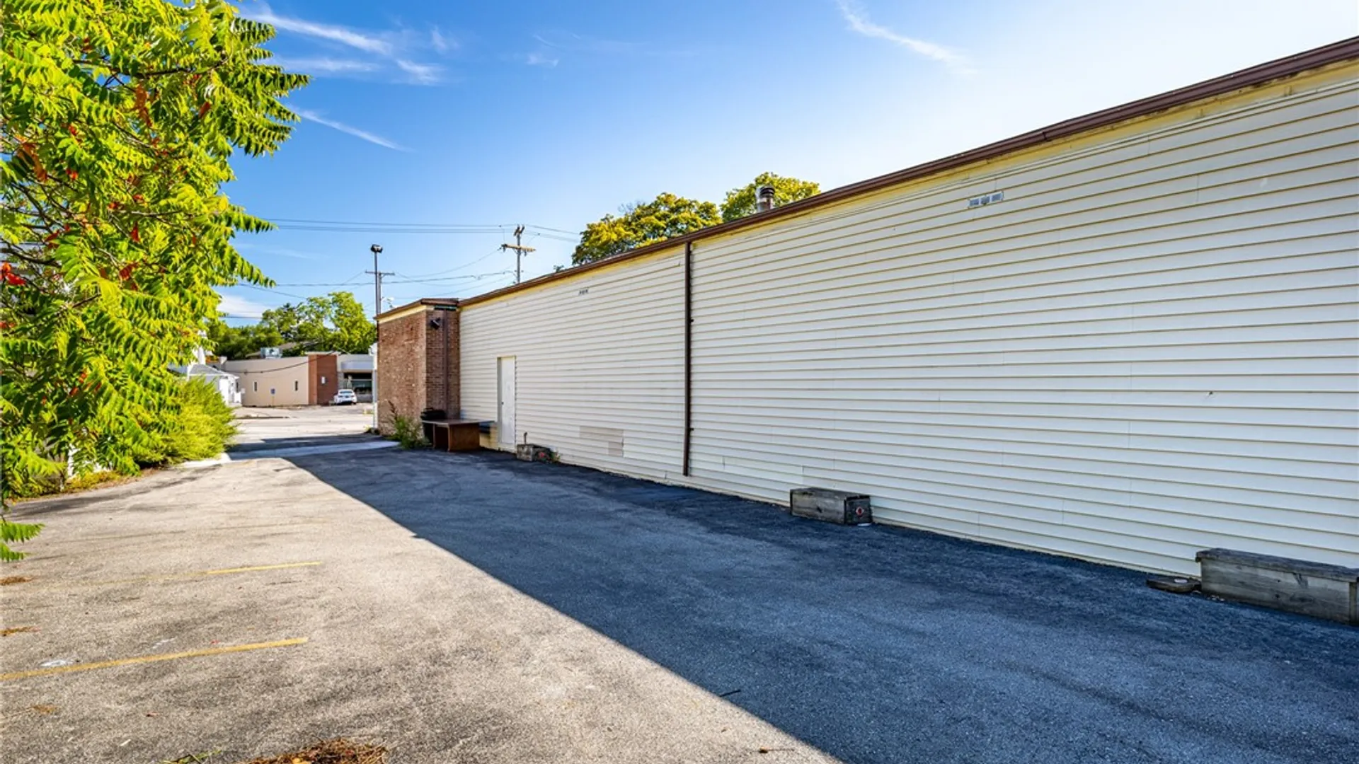 Property at 2195 Monroe Avenue, Brighton, NY 14618 6