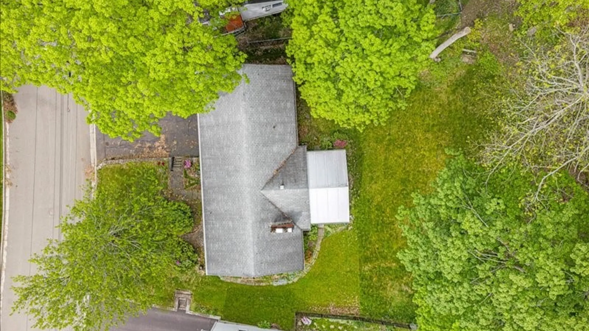 Property at 916 Chestnut Lane, Vestal, NY 13850 38