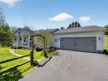 Property at 20 Rose Lane, Volney, NY 13069