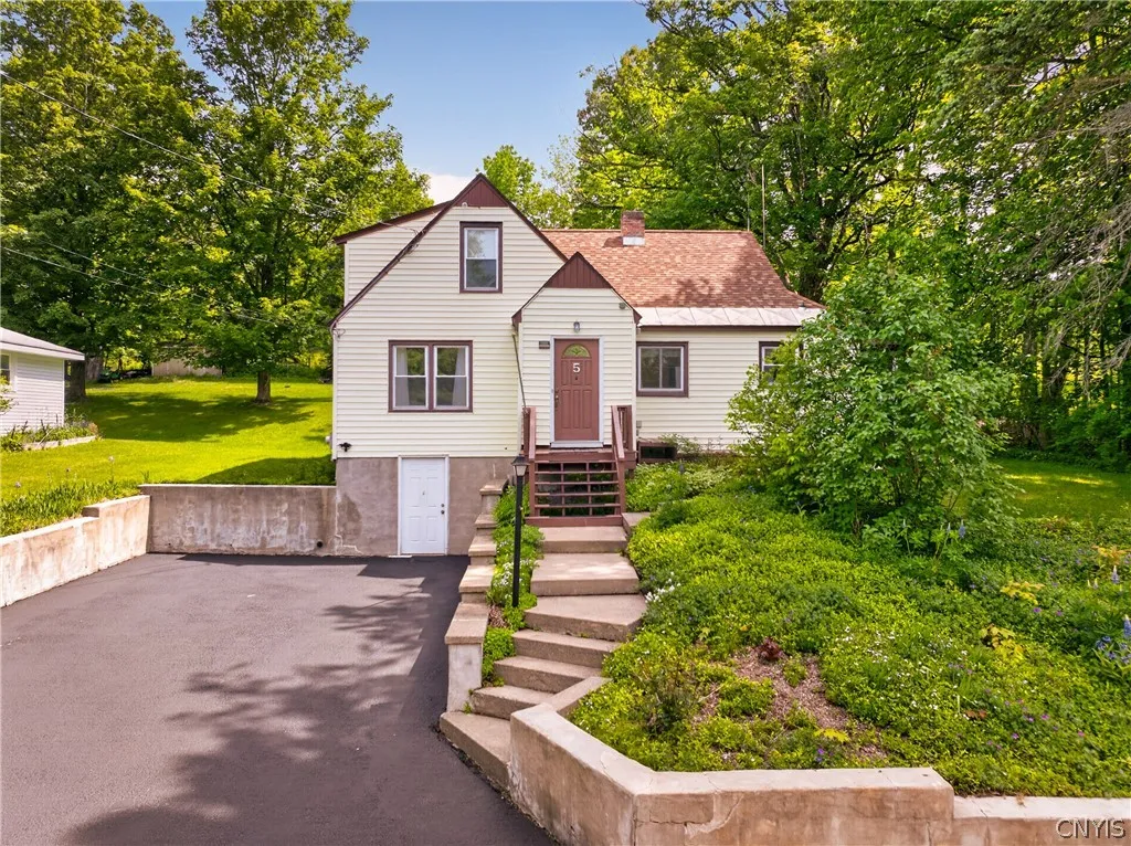Property at 5 Marwood Road, Deerfield, NY 13502