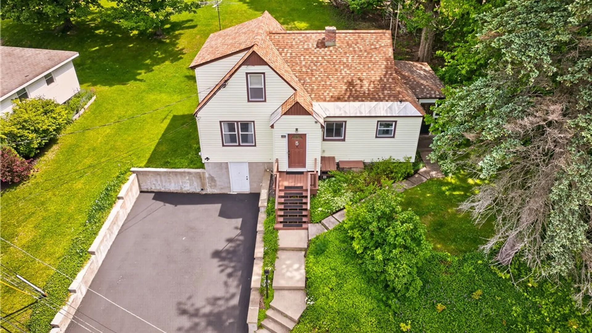 Property at 5 Marwood Road, Deerfield, NY 13502 4