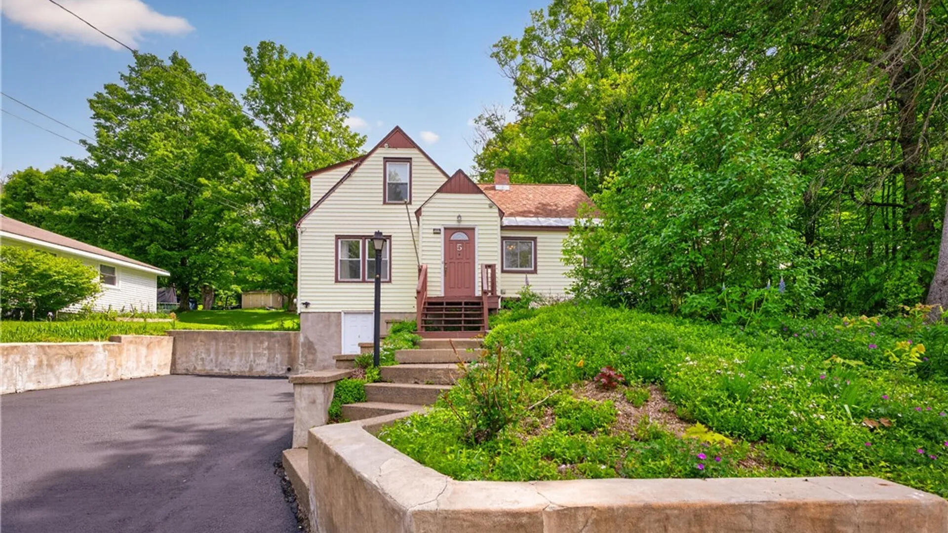 Property at 5 Marwood Road, Deerfield, NY 13502 15
