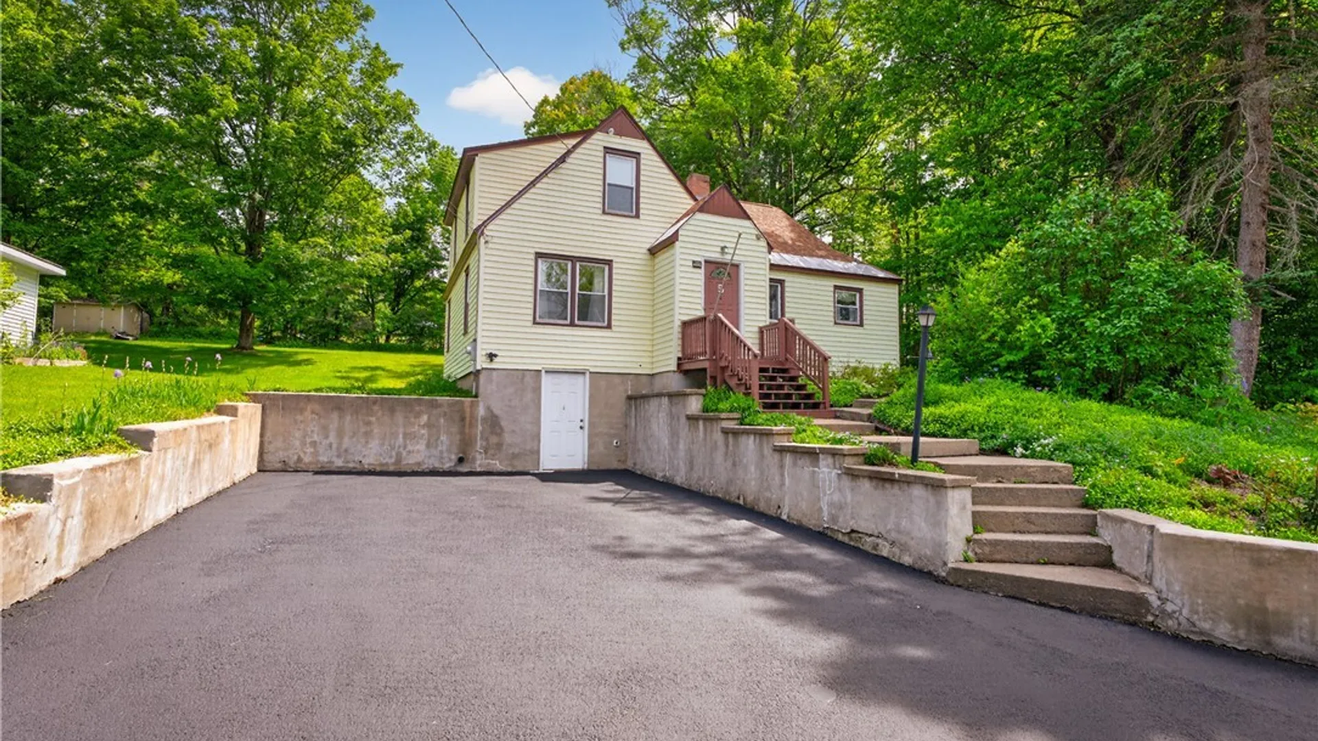 Property at 5 Marwood Road, Deerfield, NY 13502 16